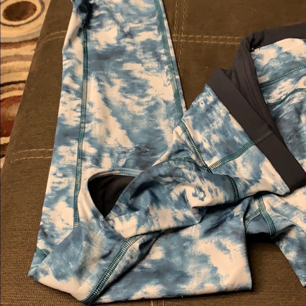 Lululemon - Picture 8 of 8